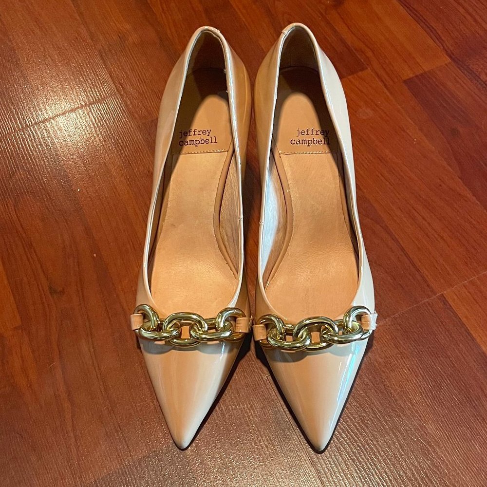 NWOT Jeffrey Campbell Patent Beige Pumps